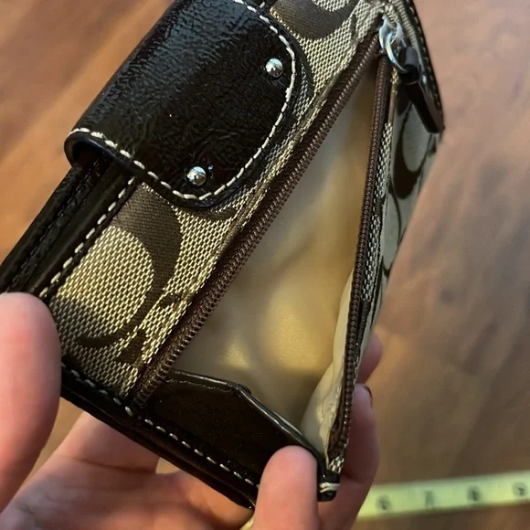 Coach wallet - Picture 7 of 7